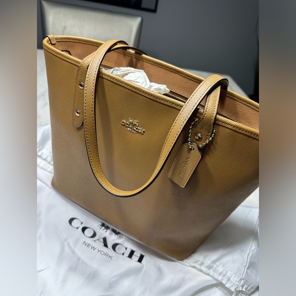 Coach bag - Picture 2 of 13